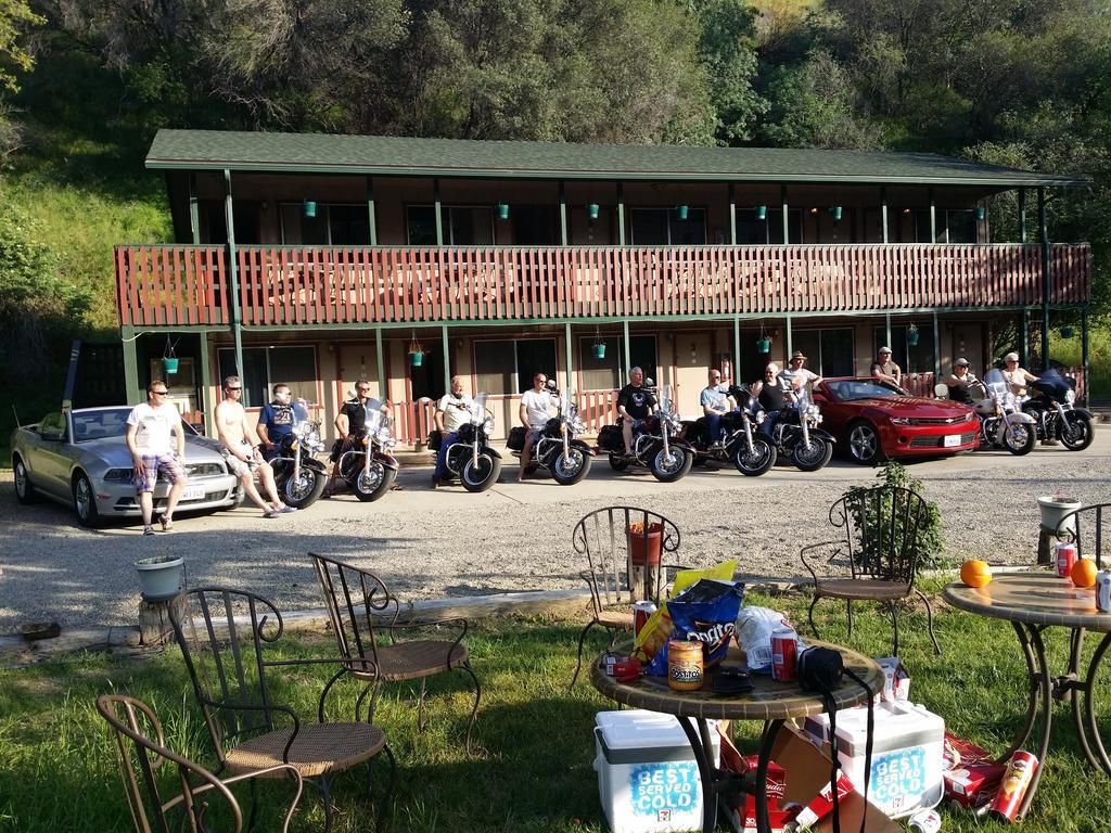 ת'רי ריברס The River Inn מראה חיצוני תמונה